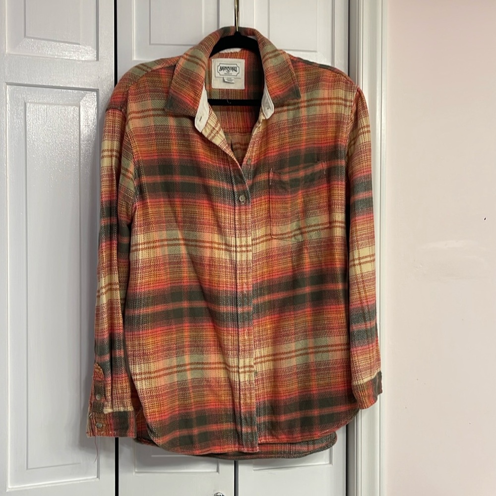 American Eagle shirt